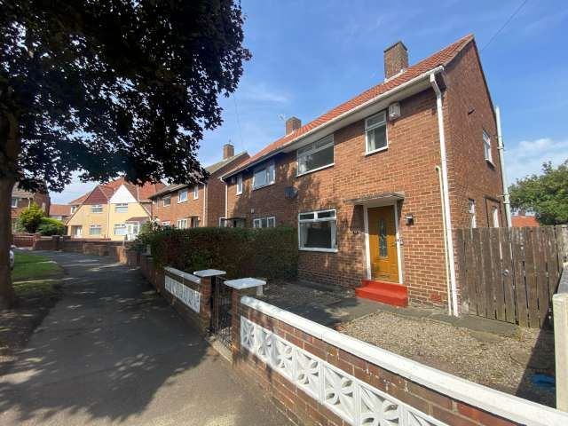 2 bed semi-detached house to rent in Scafell Gardens, Gateshead  - Property Image 1