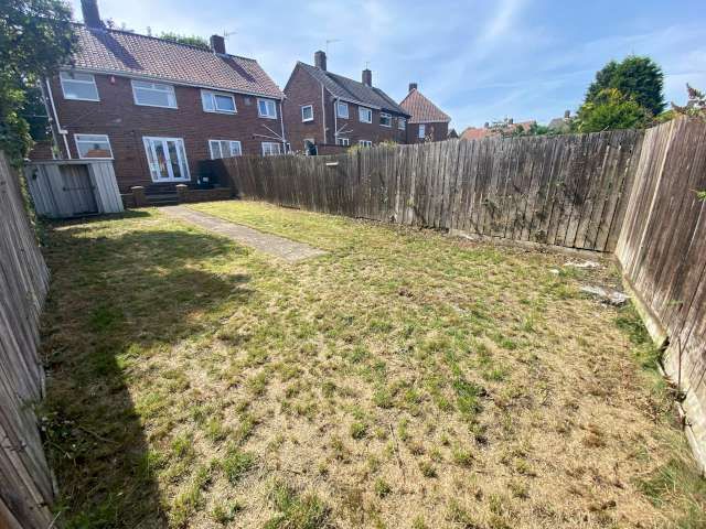 2 bed semi-detached house to rent in Scafell Gardens, Gateshead  - Property Image 7