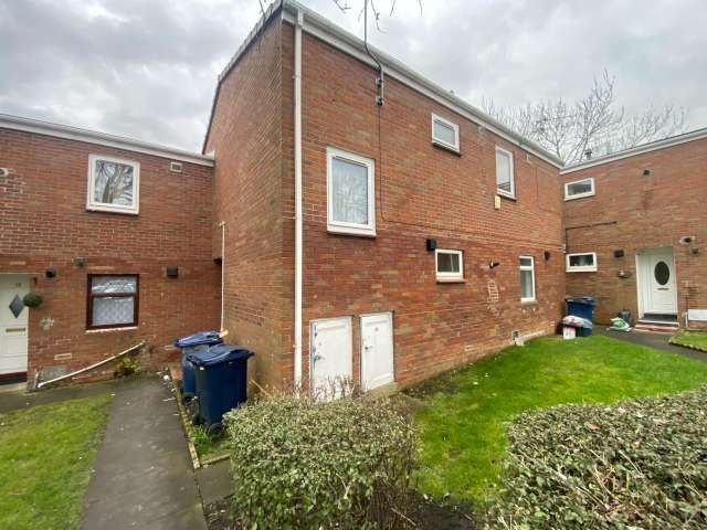 1 bed ground floor flat to rent in Eddleston, Washington - Property Image 1