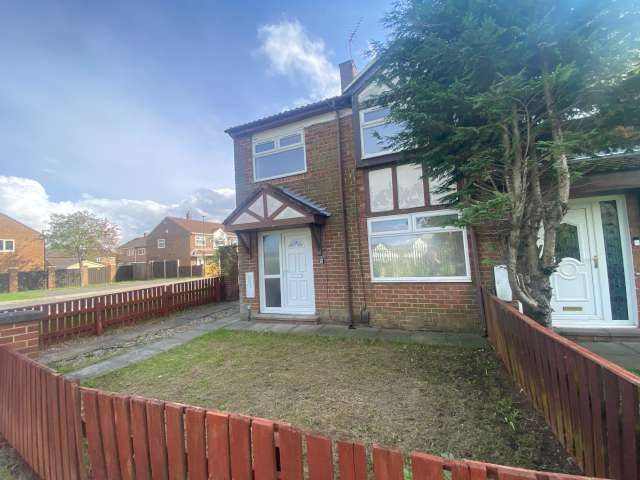 2 bed semi-detached house to rent in Arundel Road, Middlesbrough - Property Image 1