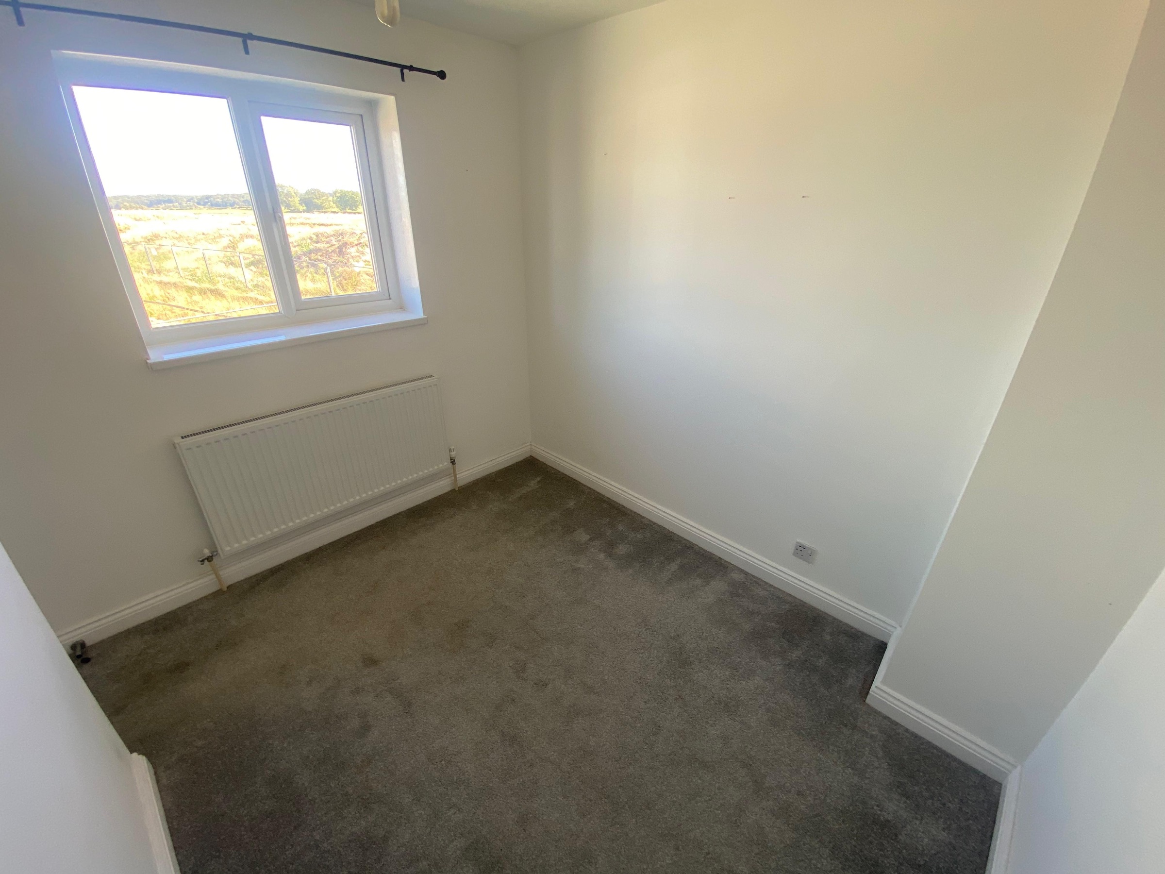 3 bed terraced house to rent in Ash Drive, Crook 7