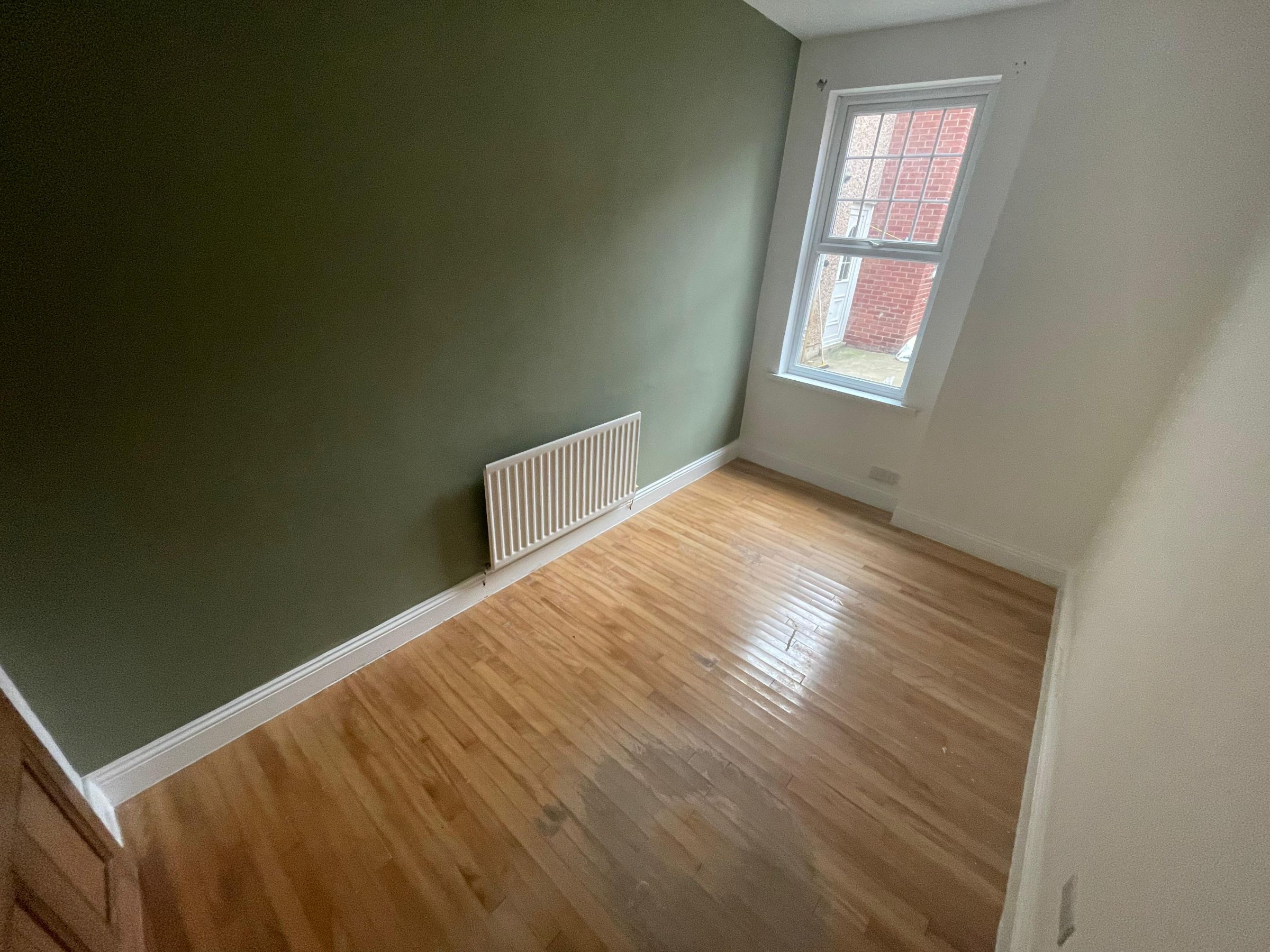 2 bed ground floor flat to rent in Wharton Street, South Shields 4