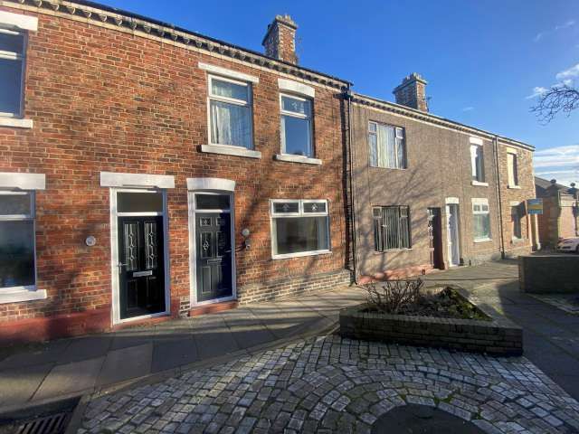 3 bed terraced house to rent in Brewer Street, Bishop Auckland - Property Image 1