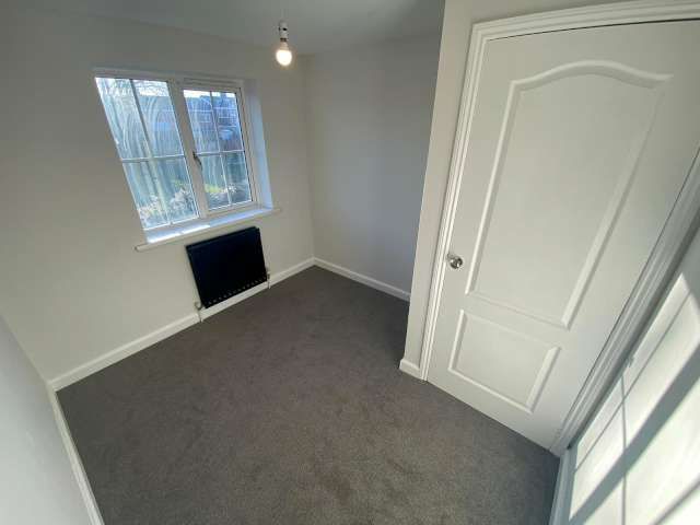 4 bed semi-detached house to rent in Quin Square, Durham 9