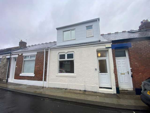 3 bed terraced house to rent in Ancona Street, Sunderland - Property Image 1