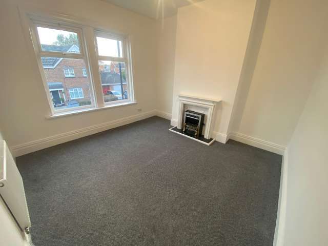 3 bed flat to rent in Sandringham Terrace, Sunderland 4