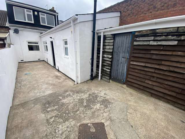 2 bed terraced house to rent in Abbay Street, Sunderland  - Property Image 11