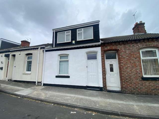 2 bed terraced house to rent in Abbay Street, Sunderland - Property Image 1