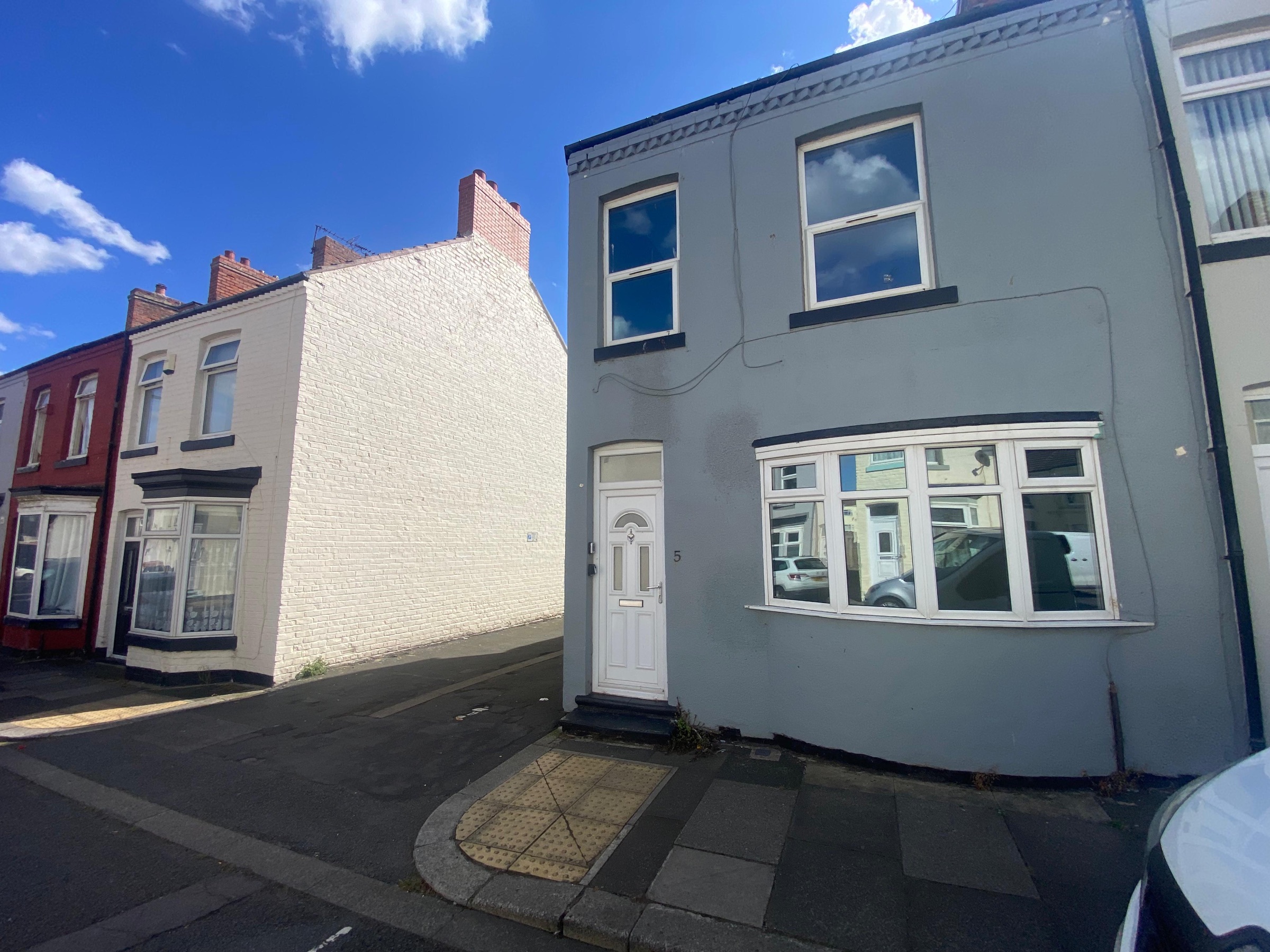 5 bed terraced house to rent in Cleveland Street, Redcar, TS10