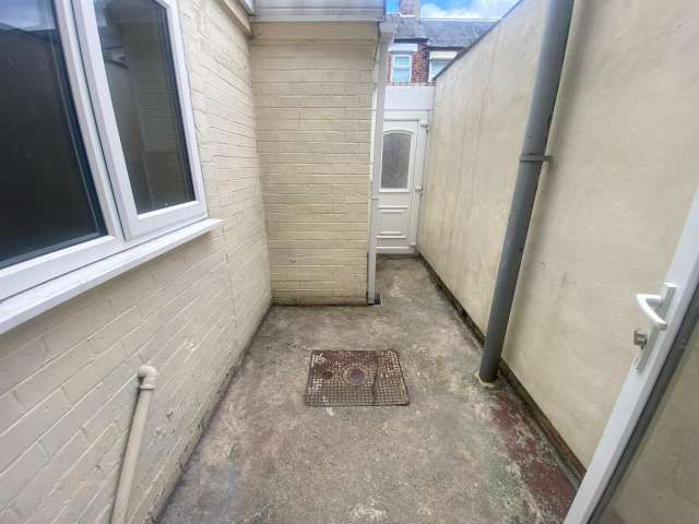 2 bed terraced house to rent in Colenso Street, Hartlepool  - Property Image 11