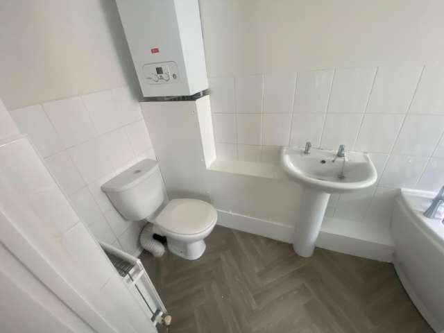 2 bed terraced house to rent in Colenso Street, Hartlepool  - Property Image 6