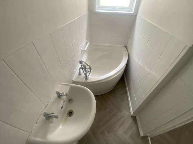 2 bed terraced house to rent in Colenso Street, Hartlepool  - Property Image 7