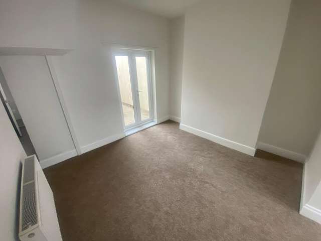 2 bed terraced house to rent in Colenso Street, Hartlepool  - Property Image 4