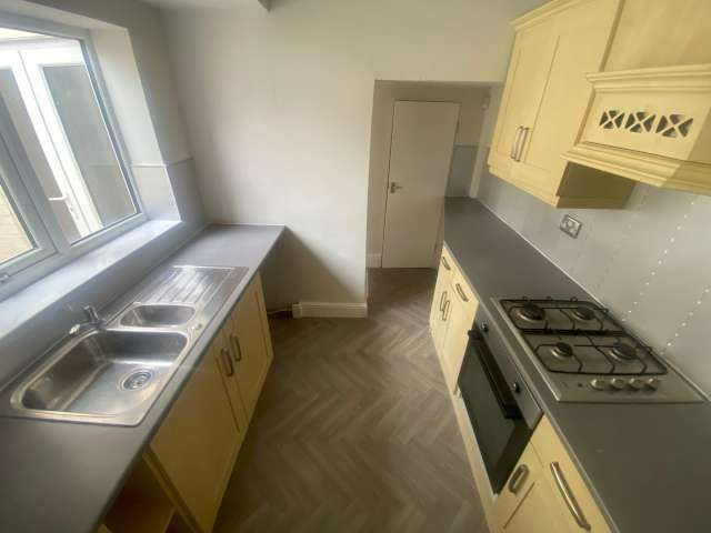 2 bed terraced house to rent in Colenso Street, Hartlepool  - Property Image 3