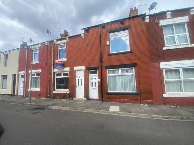 2 bed terraced house to rent in Colenso Street, Hartlepool  - Property Image 1