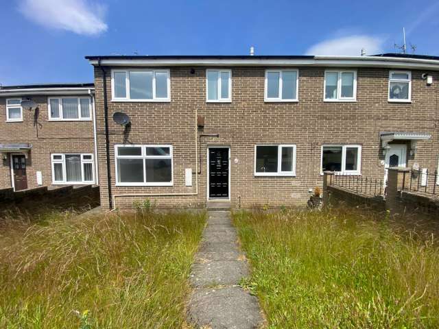 3 bed terraced house to rent in Foxlair Close, Sunderland  - Property Image 1