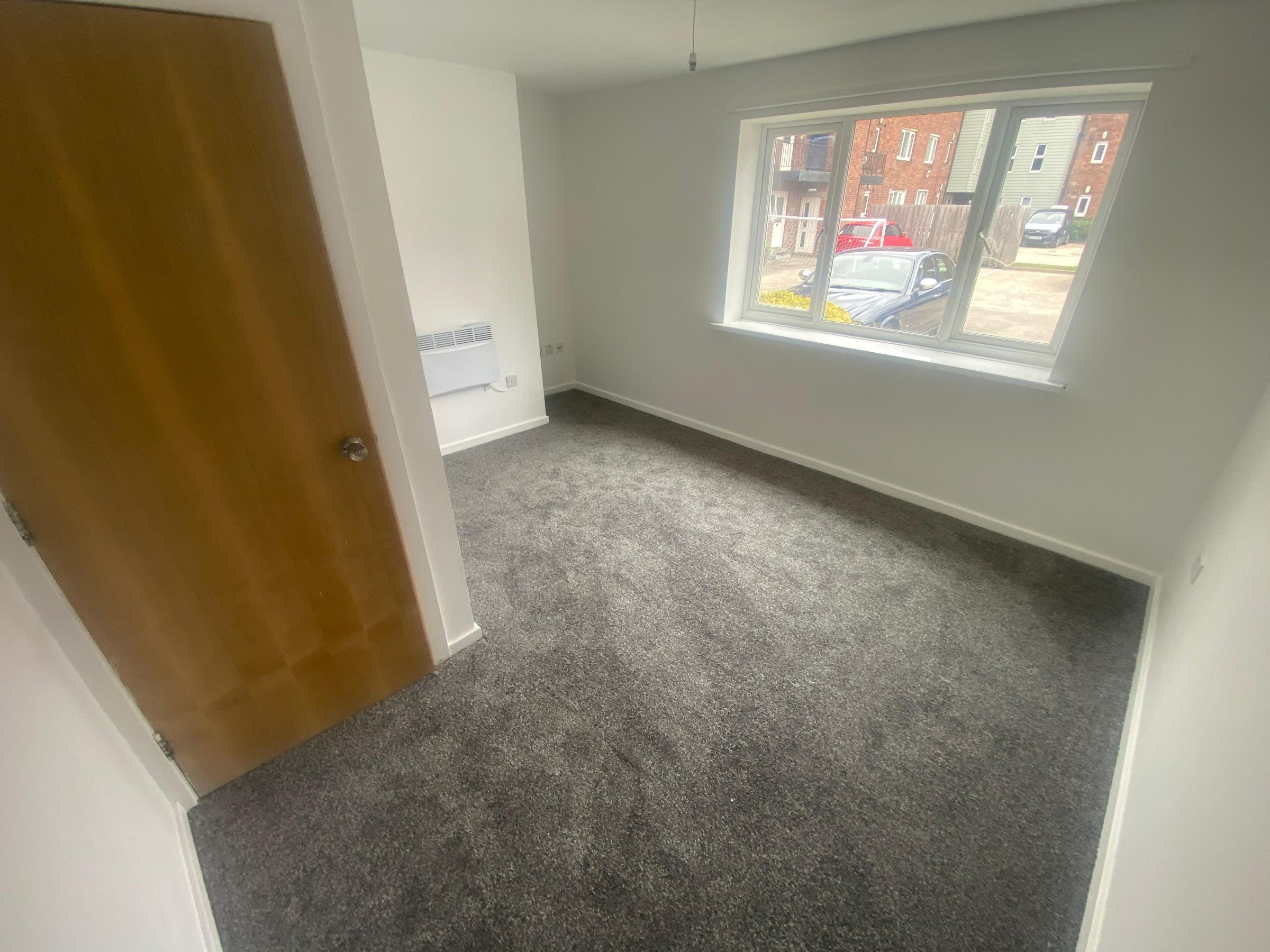 3 bed flat to rent in Park Avenue, Gosforth, Newcastle upon Tyne  - Property Image 3
