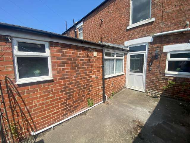 3 bed terraced house to rent in Millbank Terrace, Bishop Auckland  - Property Image 11