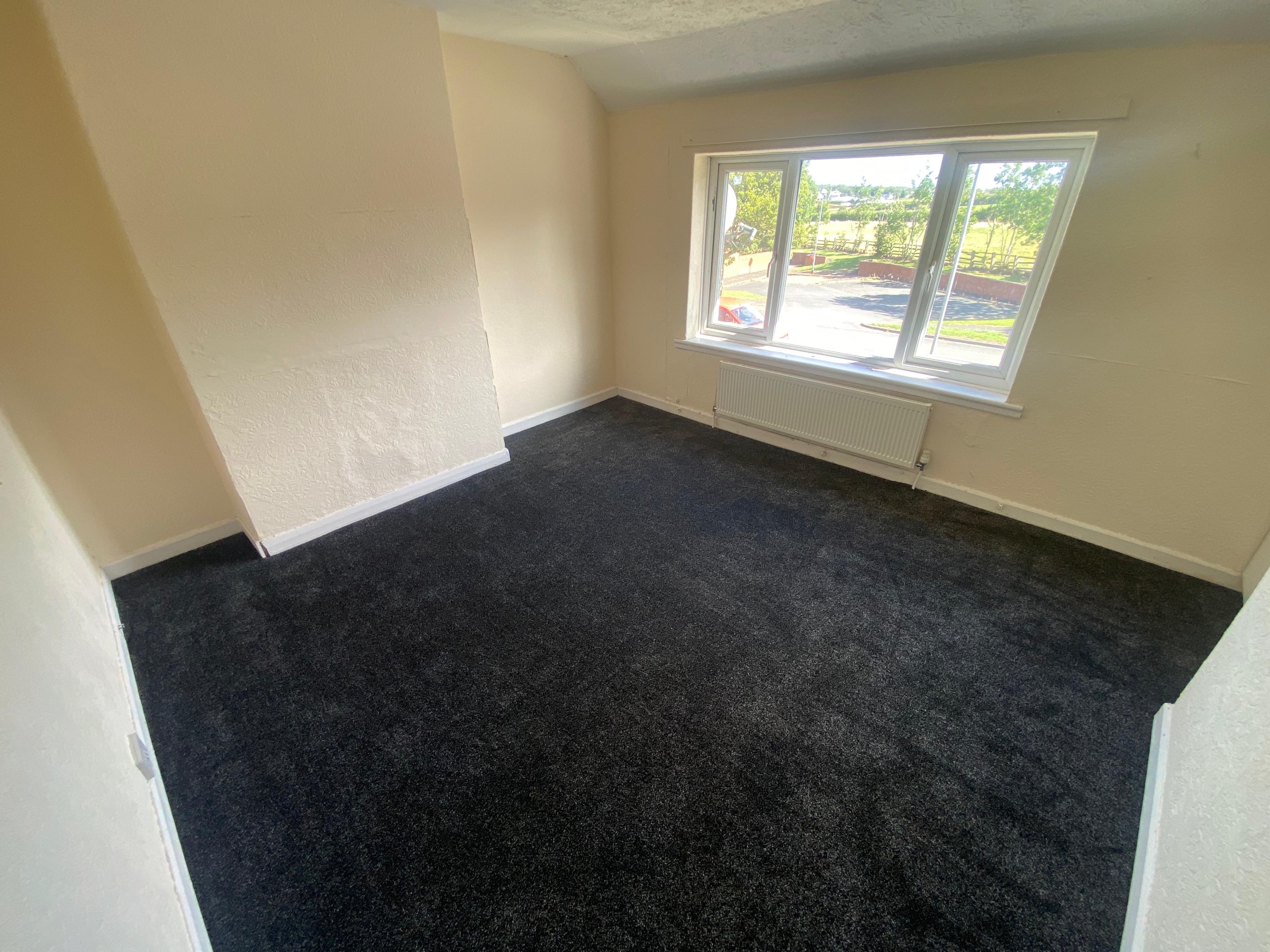 3 bed terraced house to rent in Cravens Cottages, Wingate 4