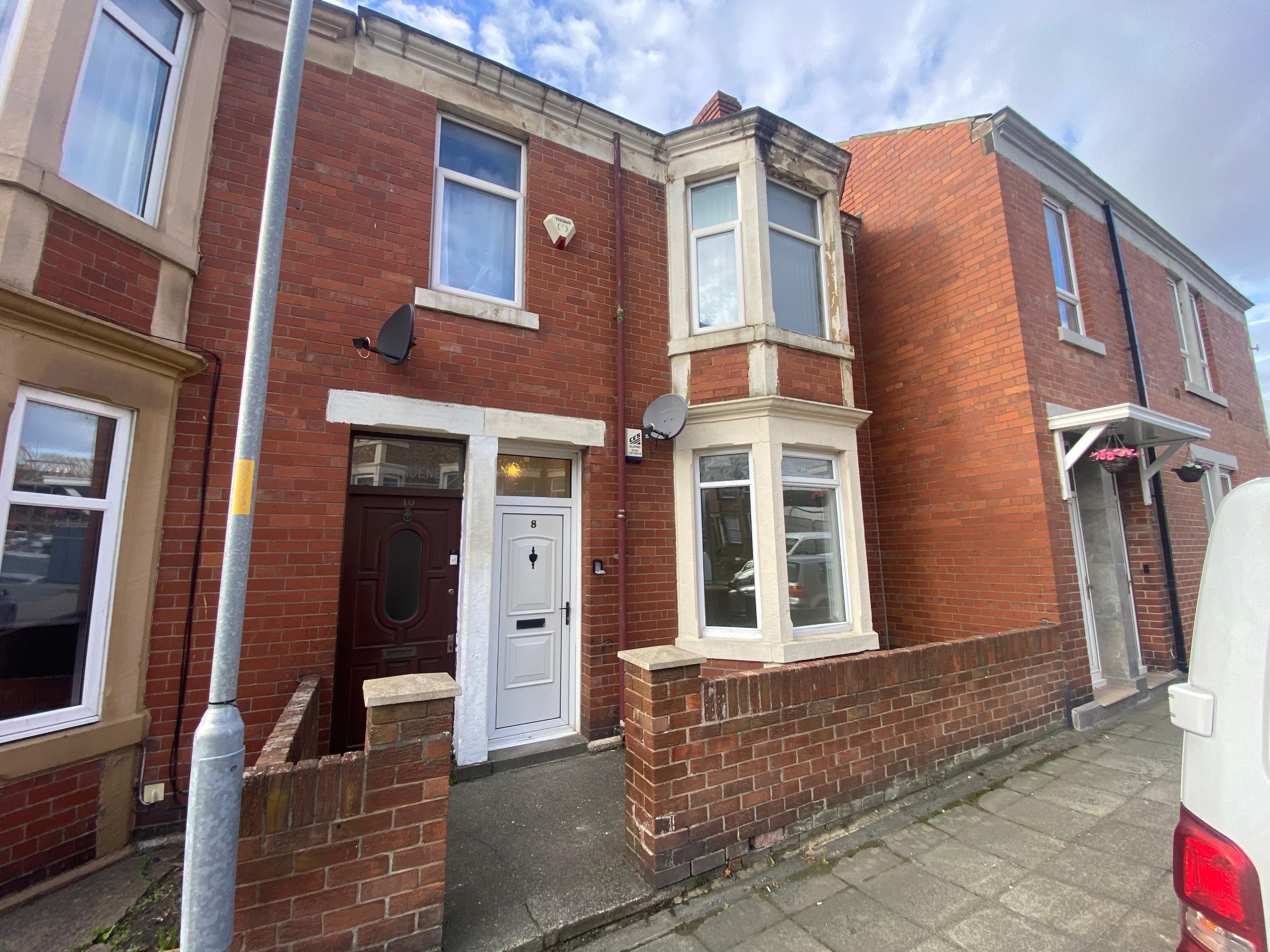 2 bed flat to rent in Fern Dene Road, Gateshead, NE8