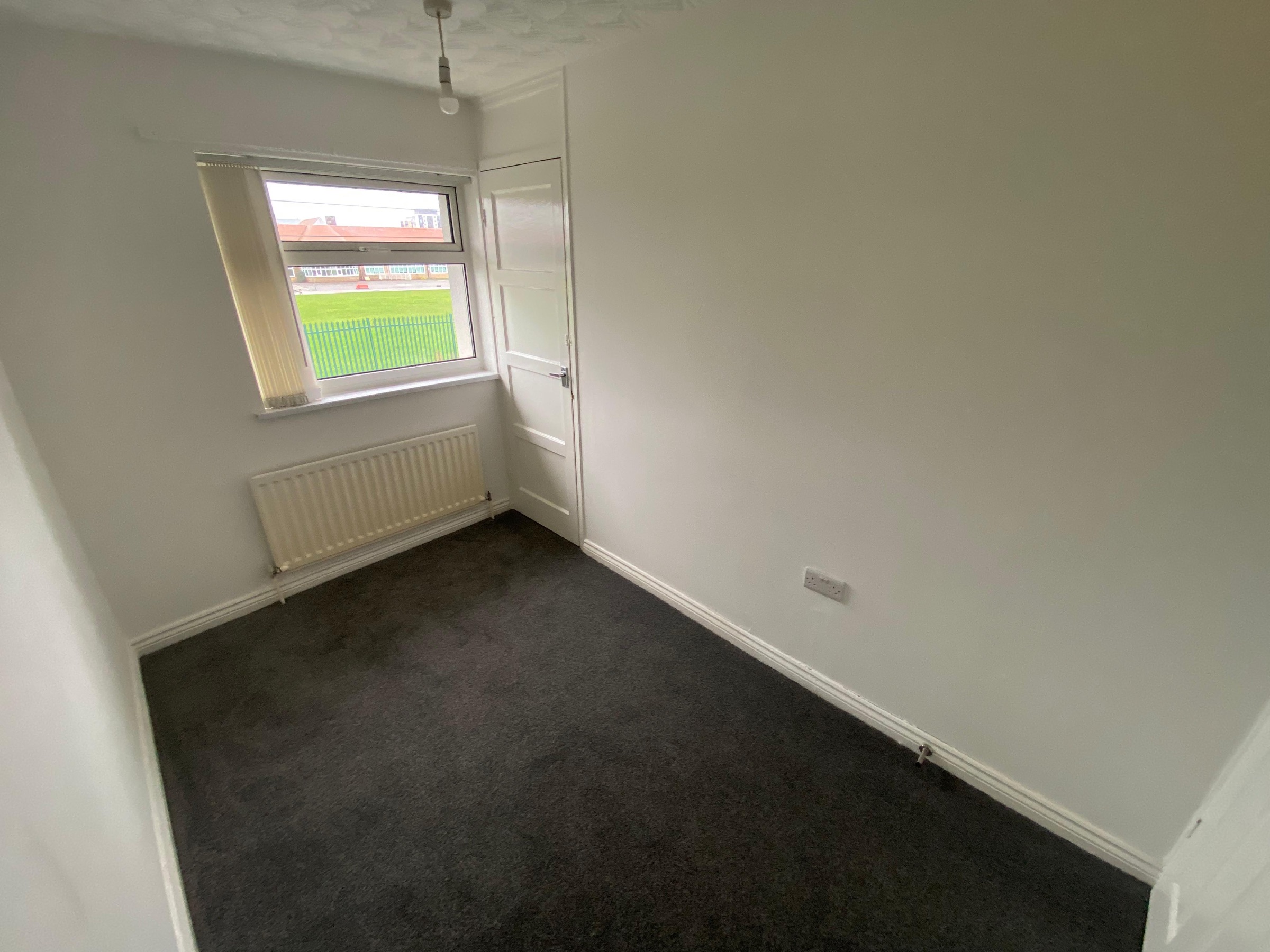 3 bed terraced house to rent in Braid Crescent, Billingham 6