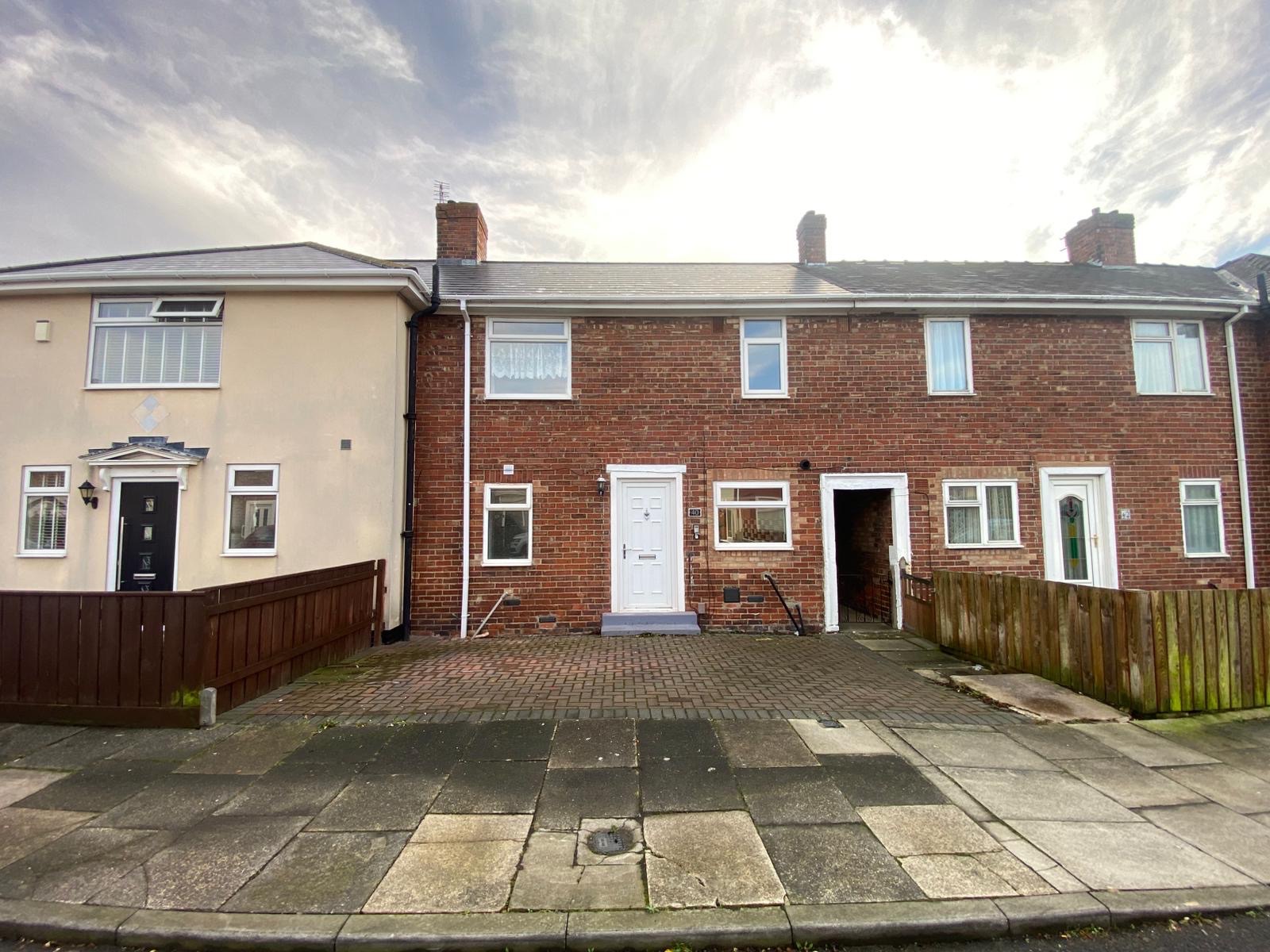 3 bed terraced house to rent in Sadberge Road, Stockton-on-Tees  - Property Image 1