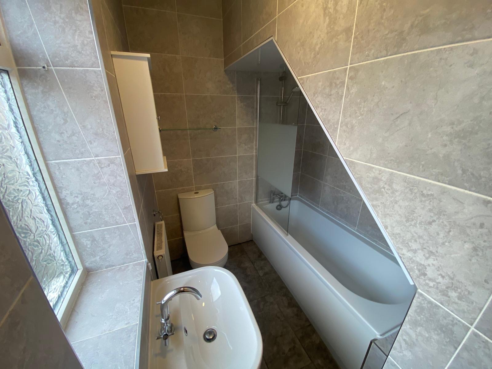 3 bed terraced house to rent in Sadberge Road, Stockton-on-Tees 3