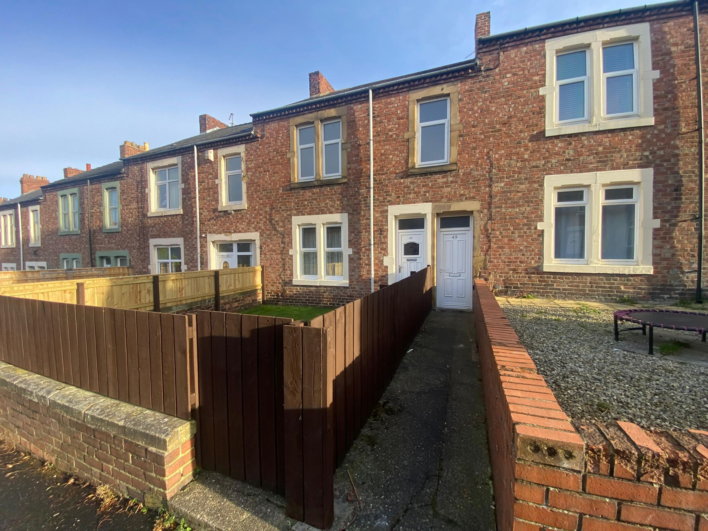 2 bed flat for sale in Axwell Terrace, Newcastle upon Tyne  - Property Image 1