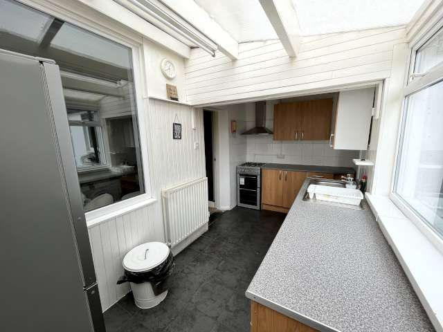 3 bed terraced house for sale in High Street North, Durham  - Property Image 4