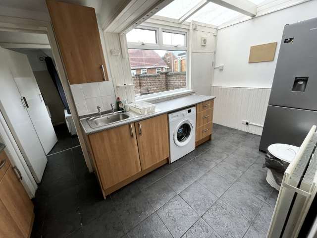 3 bed terraced house for sale in High Street North, Durham  - Property Image 3