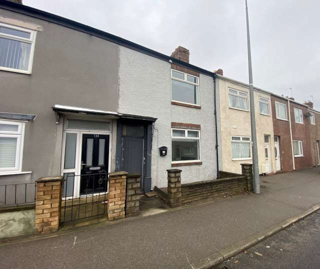 3 bed terraced house for sale in High Street North, Durham  - Property Image 1