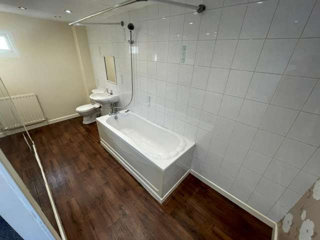 3 bed terraced house for sale in Camsey Place, Newcastle upon Tyne  - Property Image 9