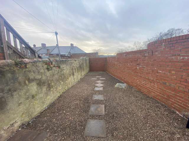 2 bed flat for sale in Rawling Road, Gateshead  - Property Image 8