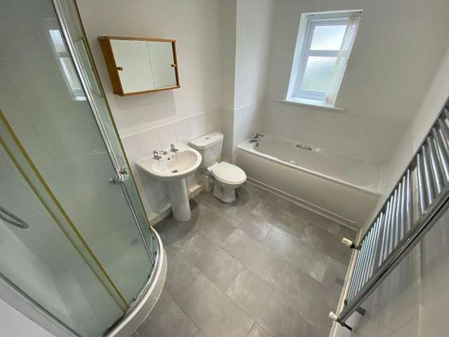 2 bed flat for sale in Dixons Bank, Middlesbrough  - Property Image 9