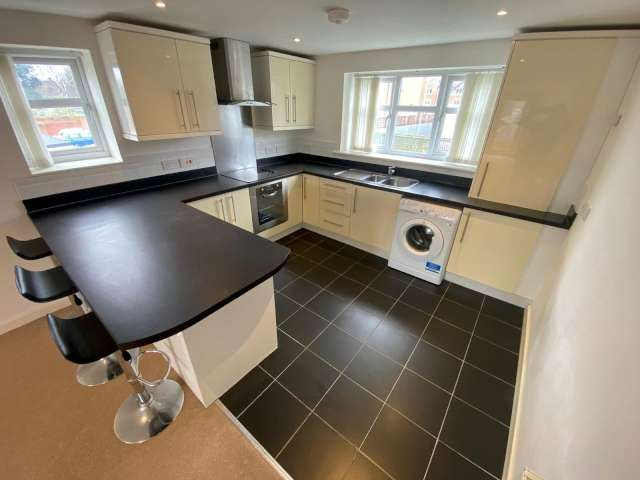 2 bed flat for sale in Dixons Bank, Middlesbrough  - Property Image 2