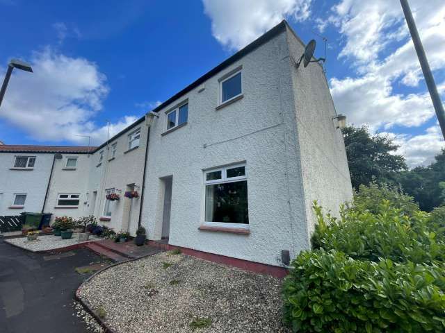 3 bed end of terrace house for sale in Farrier Close, Washington  - Property Image 1