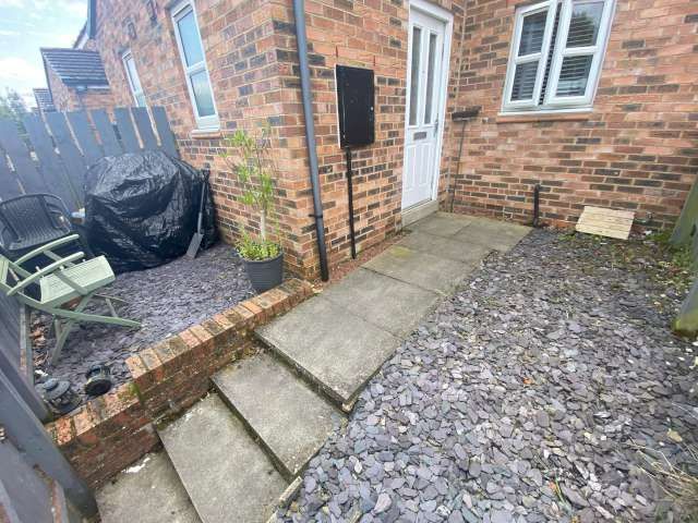 3 bed terraced house for sale in Cemetery Road, Gateshead  - Property Image 10