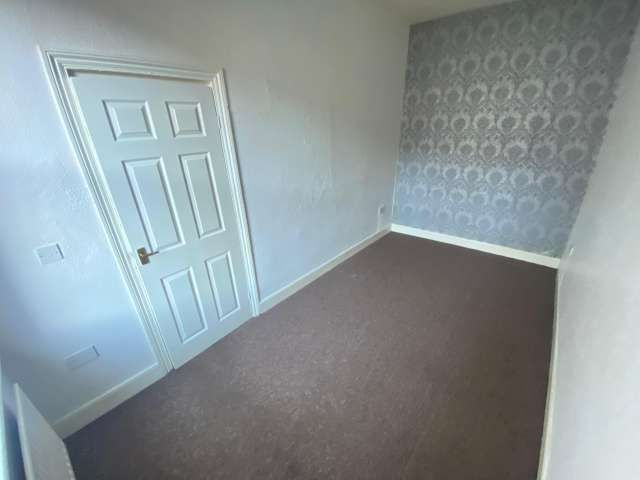 2 bed ground floor flat for sale in Moore Street, Gateshead  - Property Image 5