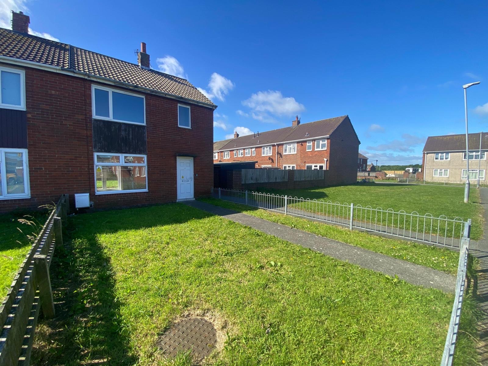 2 bed end of terrace house for sale in Sea Crest Road, Newbiggin-by-the-Sea  - Property Image 1