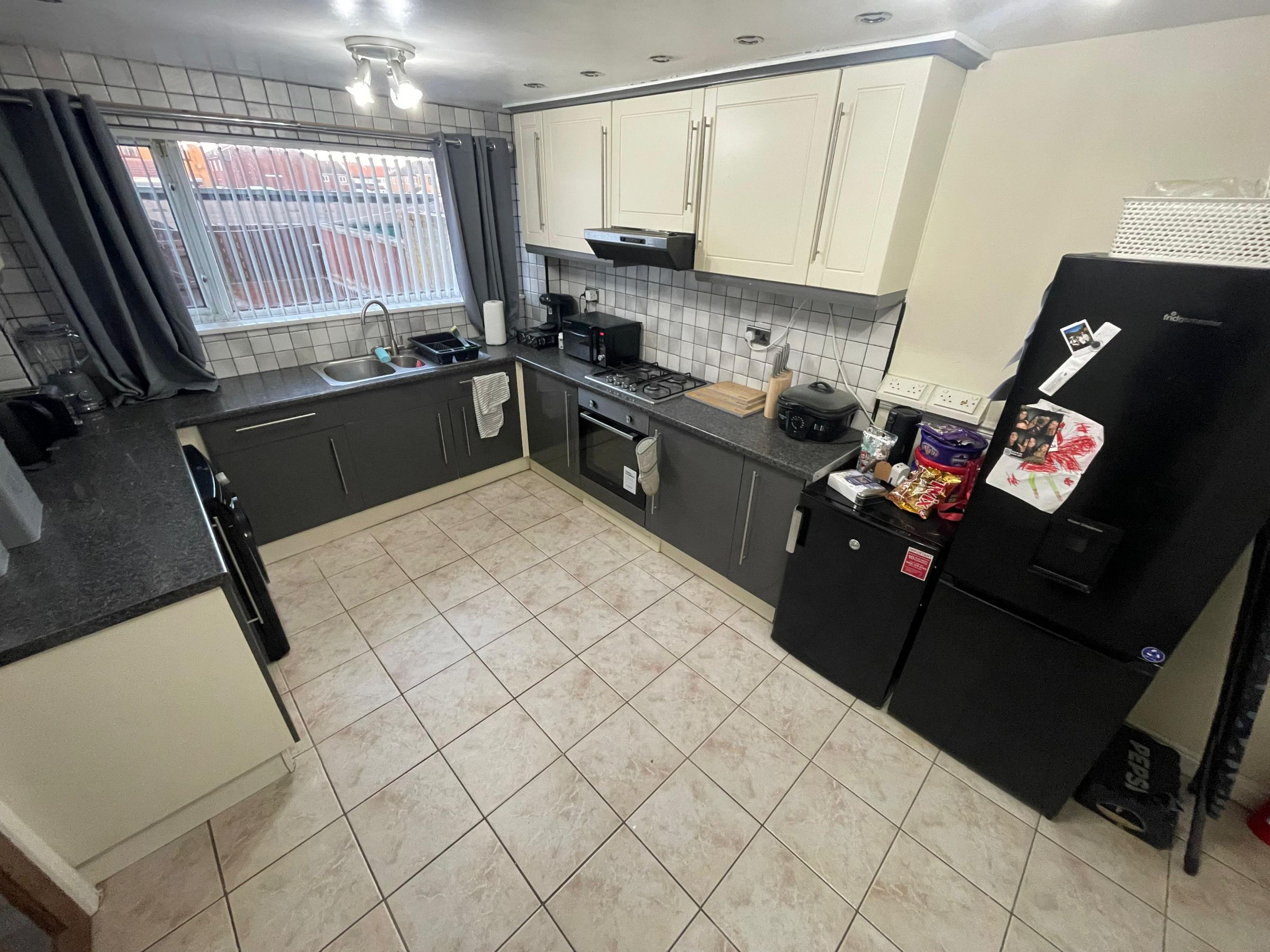 3 bed terraced house for sale in Eastbourne Parade, Hebburn  - Property Image 3