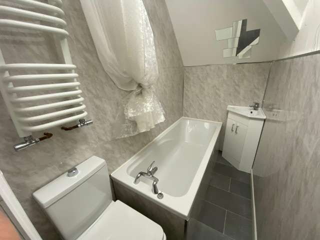 4 bed terraced house for sale in Redcar Road, Stockton-on-Tees  - Property Image 12