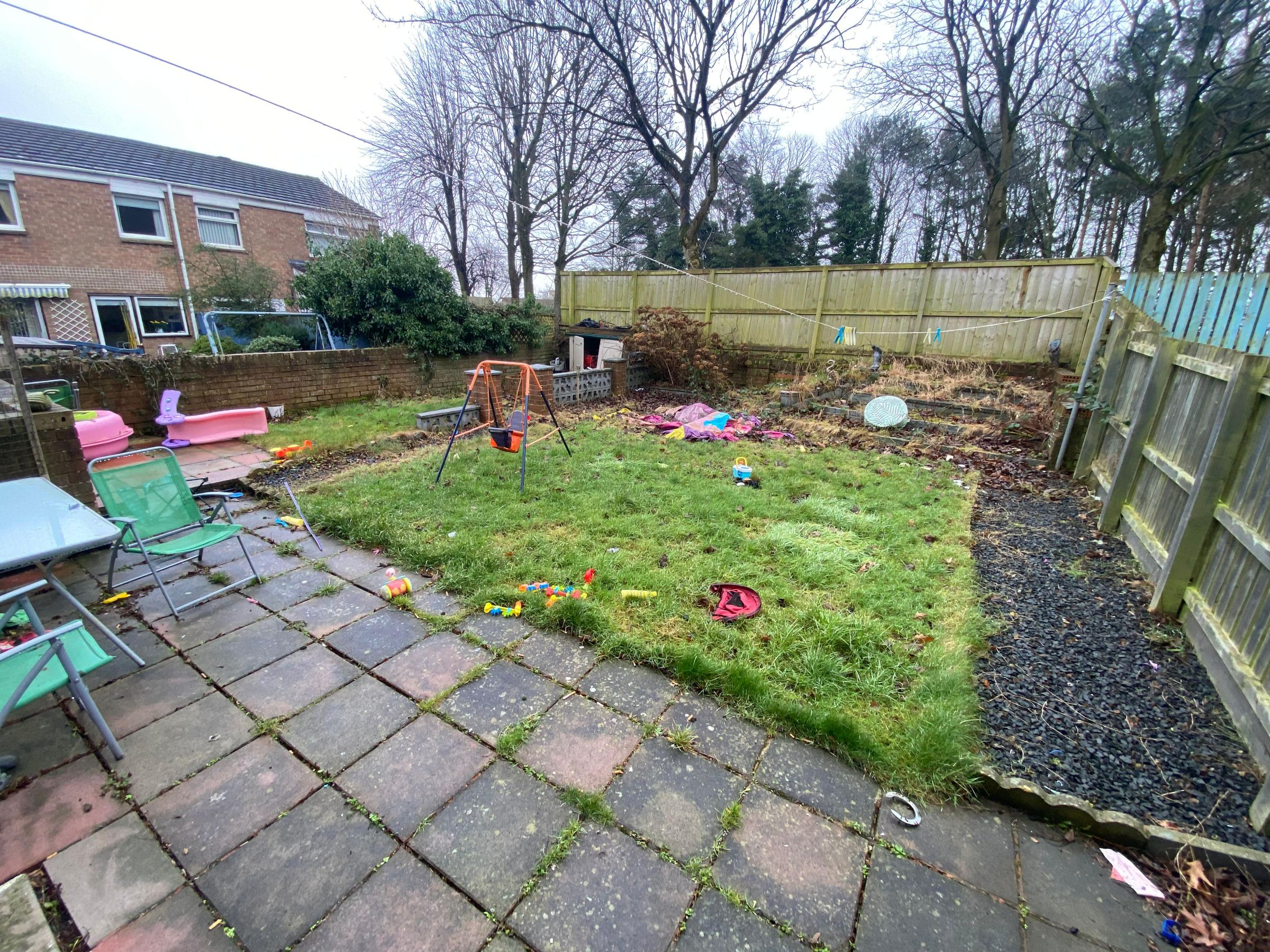 3 bed end of terrace house for sale in Donvale Road, Washington 9