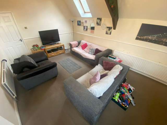 4 bed maisonette for sale in Kayll Road, Sunderland 2