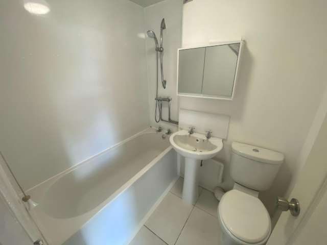 3 bed terraced house for sale in Ashford, Gateshead 8