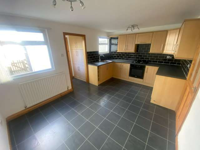 3 bed terraced house for sale in Ashford, Gateshead 1