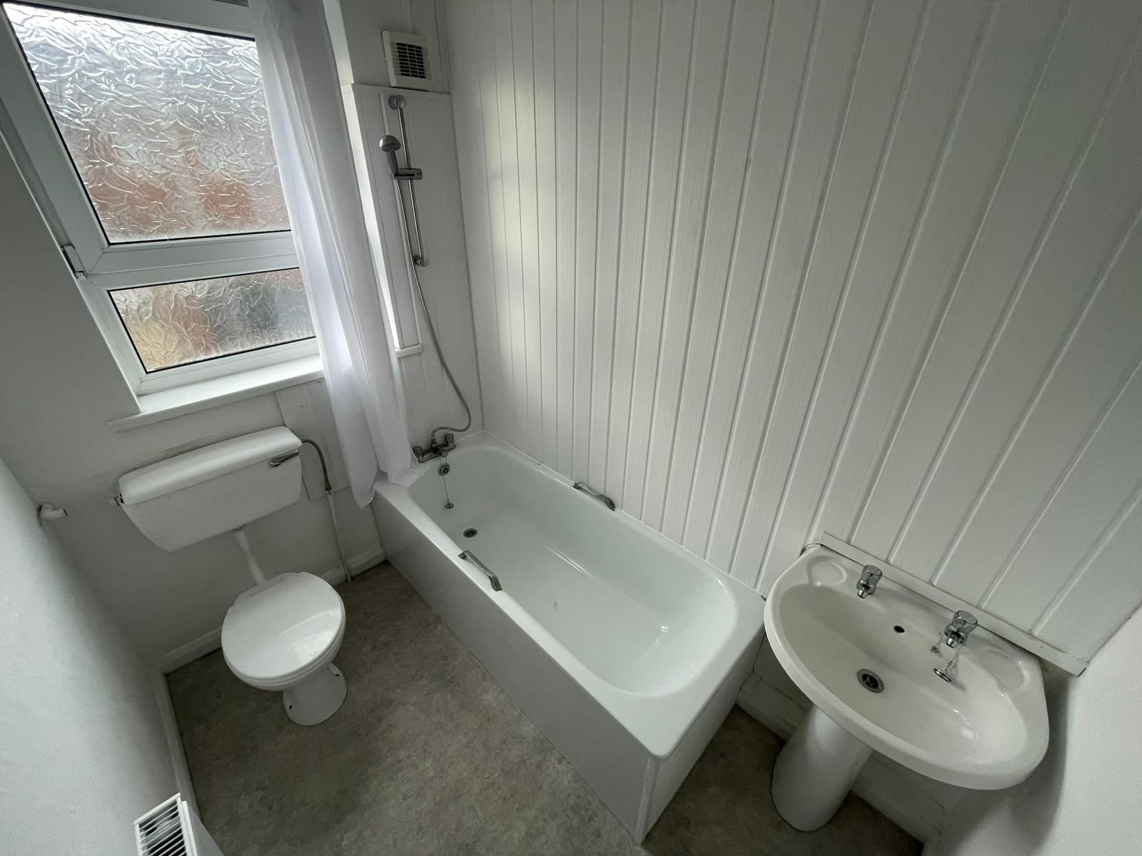 2 bed terraced house for sale in Tenth Street, Peterlee  - Property Image 6