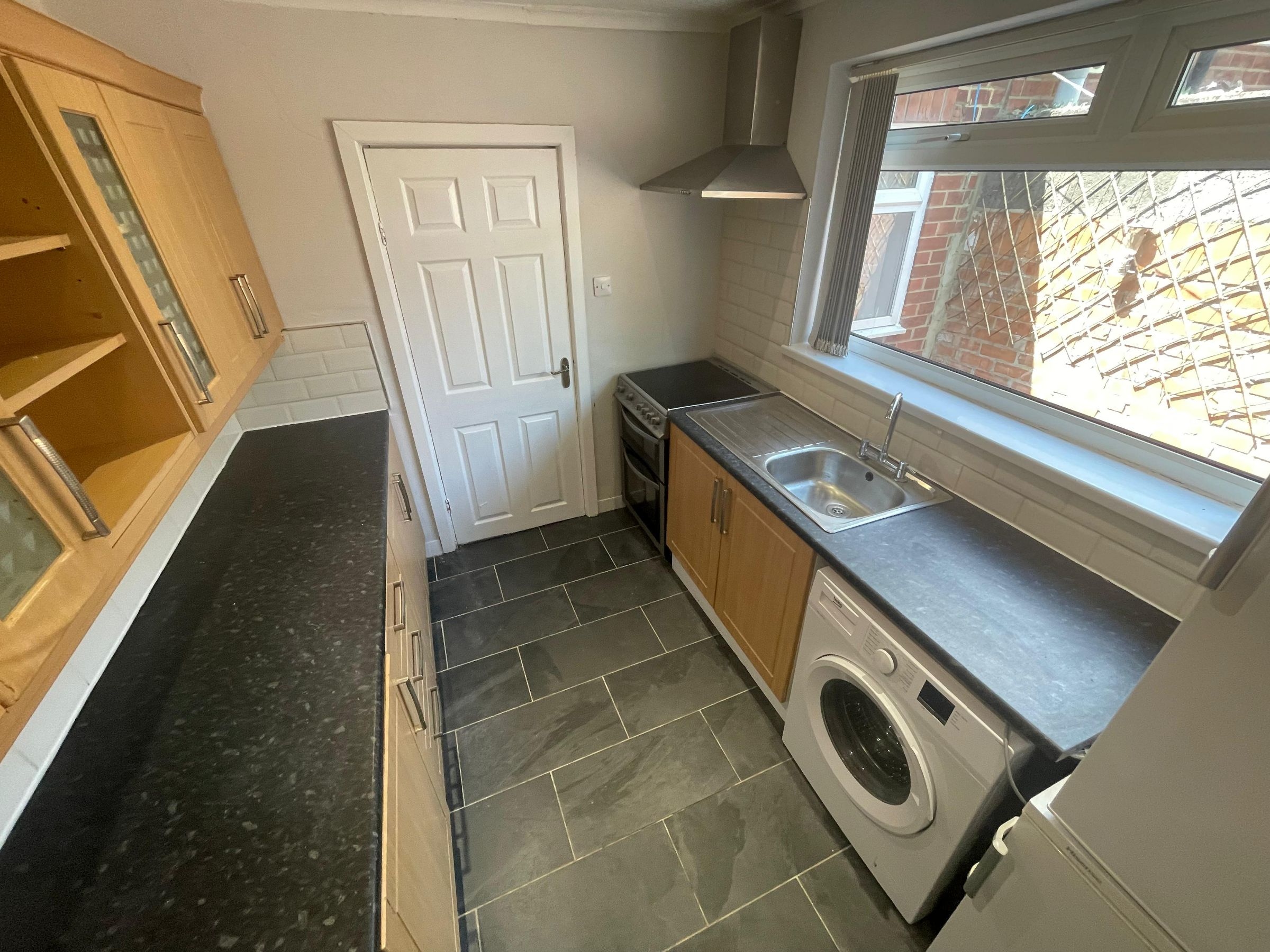 2 bed end of terrace house for sale in Ridsdale Street, Darlington  - Property Image 4