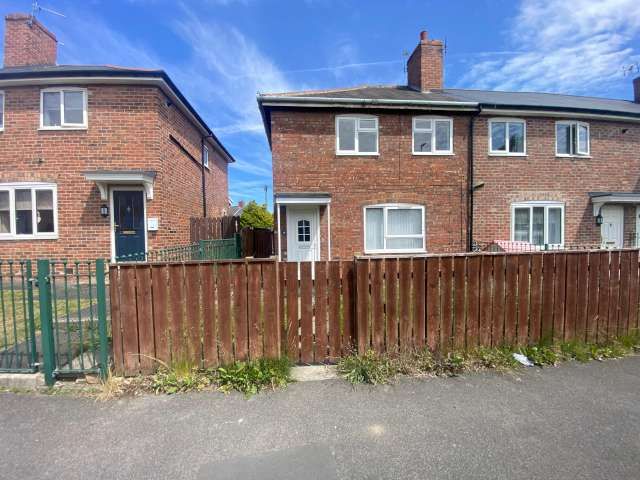 2 bed end of terrace house for sale in Hundens Lane, Darlington, DL1