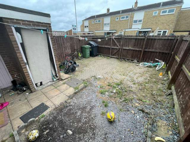 3 bed terraced house for sale in Stonecross, Ashington 8
