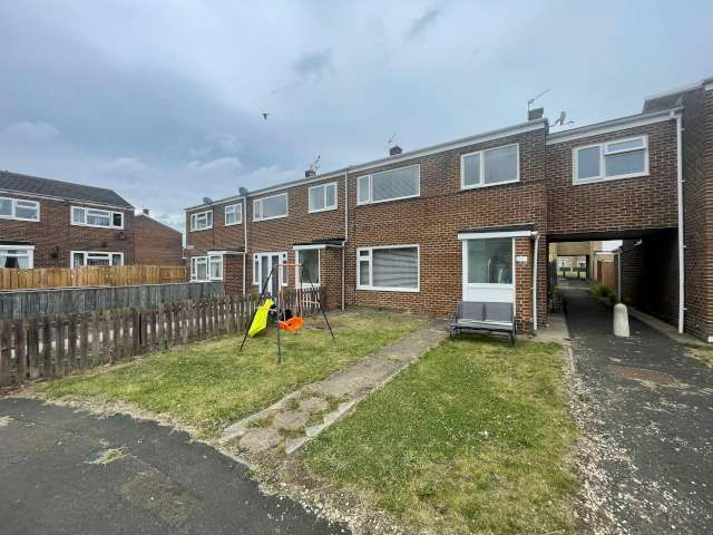3 bed terraced house for sale in Stonecross, Ashington  - Property Image 1